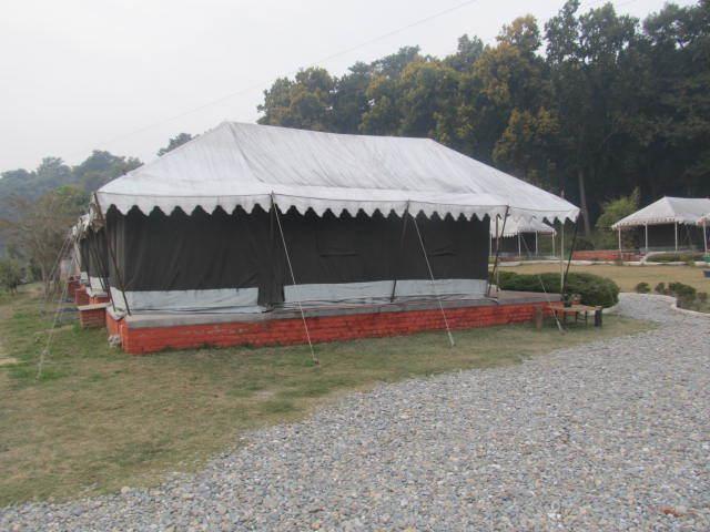 Derra Camp And Resort Jhajra Exterior photo